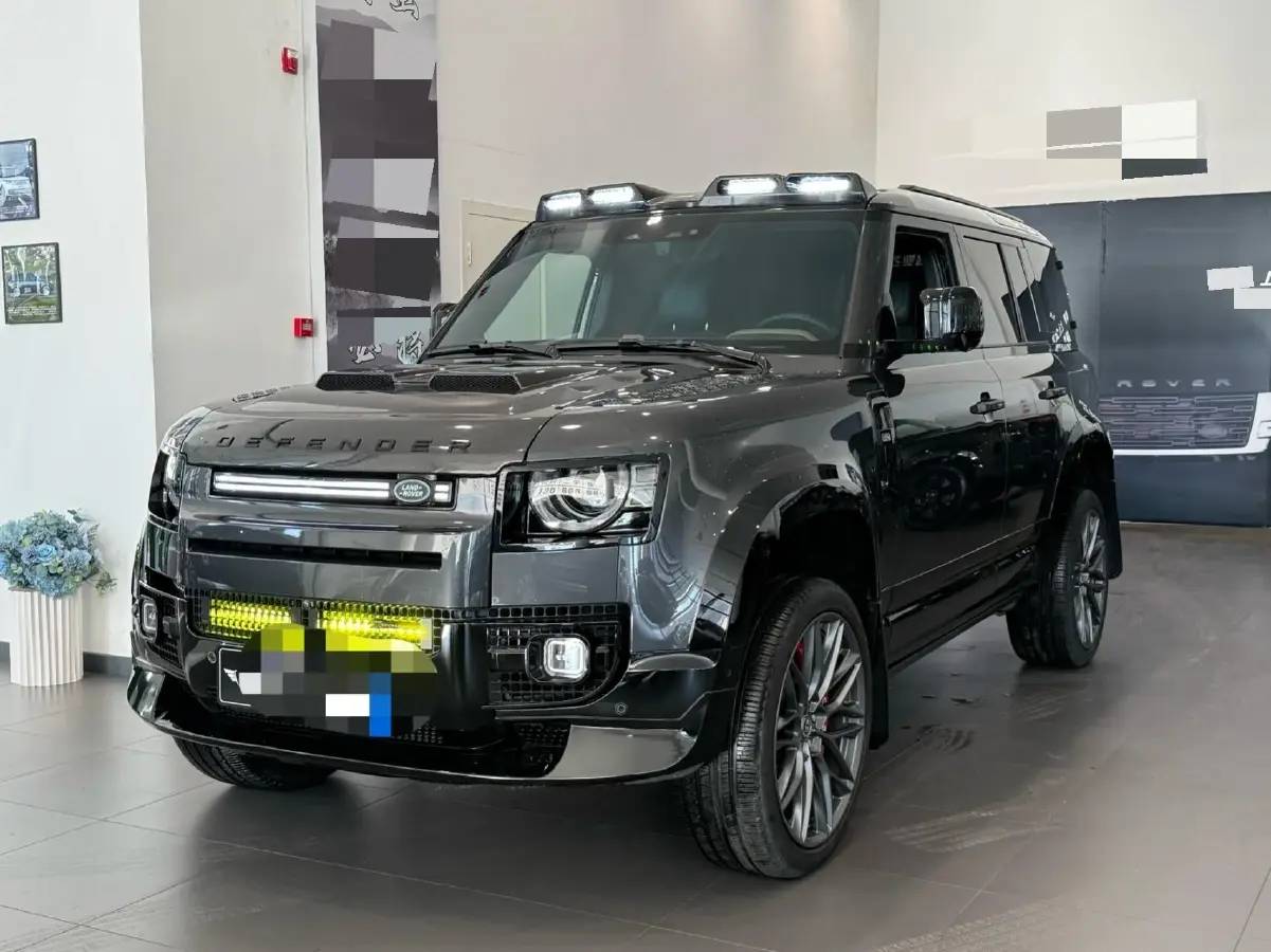 2023 Land Rover Defender 3.0T 400HP L6 8AT