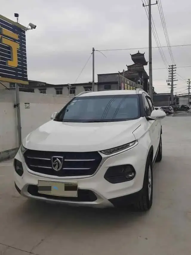 2019 BaoJun 360 1.5L 105HP L4 6MT