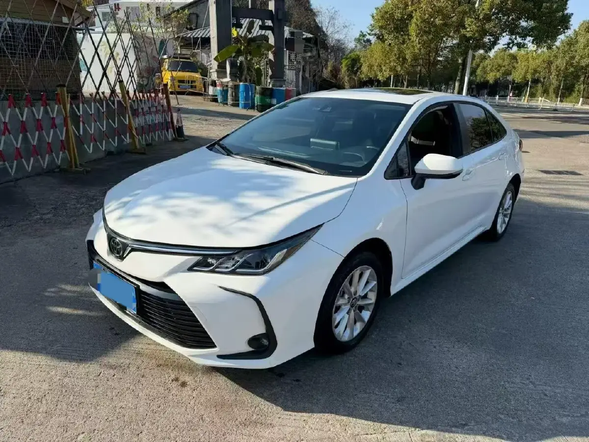 2021 Toyota Corolla 1.2T 116HP L4 CVT