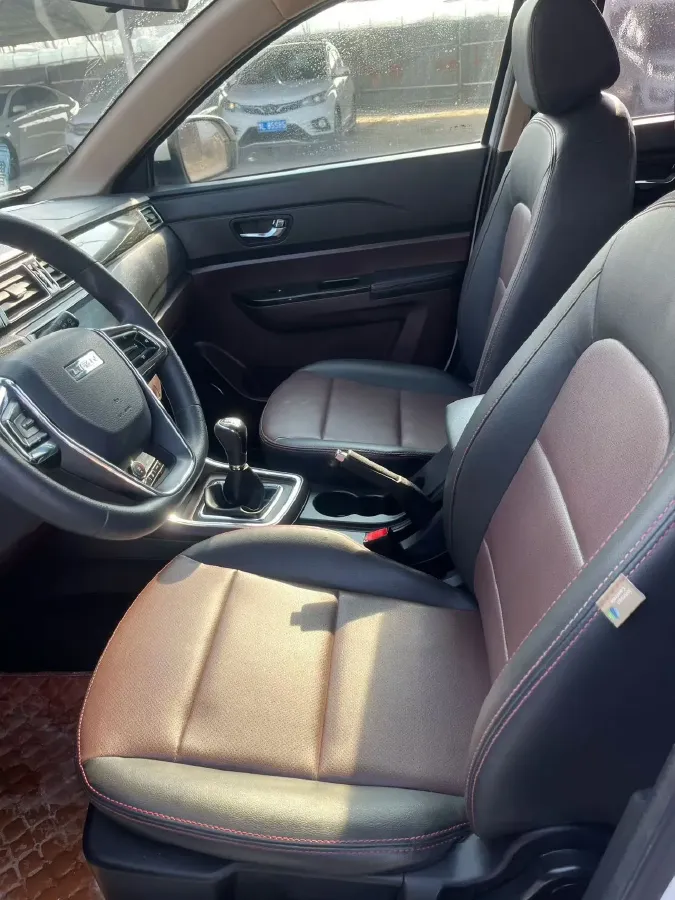 2016 LiFan MaiWei 1.5L 109HP L4 5MT,autocango,china used car exporter,china ev exporter,chinese used car exporter,chinese used ev exporter