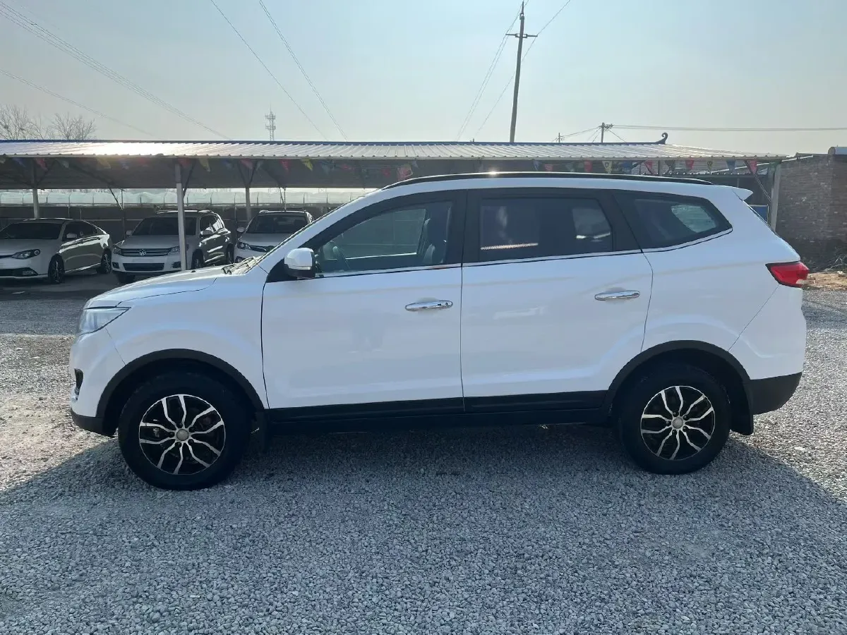 2016 LiFan MaiWei 1.5L 109HP L4 5MT,autocango,china used car exporter,china ev exporter,chinese used car exporter,chinese used ev exporter