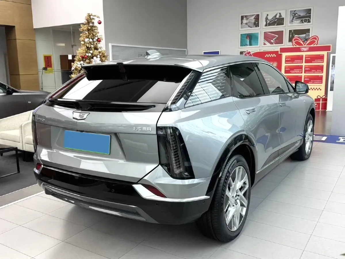 2024 Cadillac OPTIQ BEV 68.4KWH,autocango,china used car exporter,china ev exporter,chinese used car exporter,chinese used ev exporter