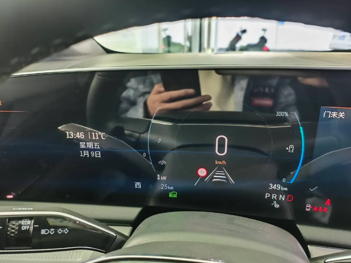 2024 Cadillac OPTIQ BEV 68.4KWH,autocango,china used car exporter,china ev exporter,chinese used car exporter,chinese used ev exporter