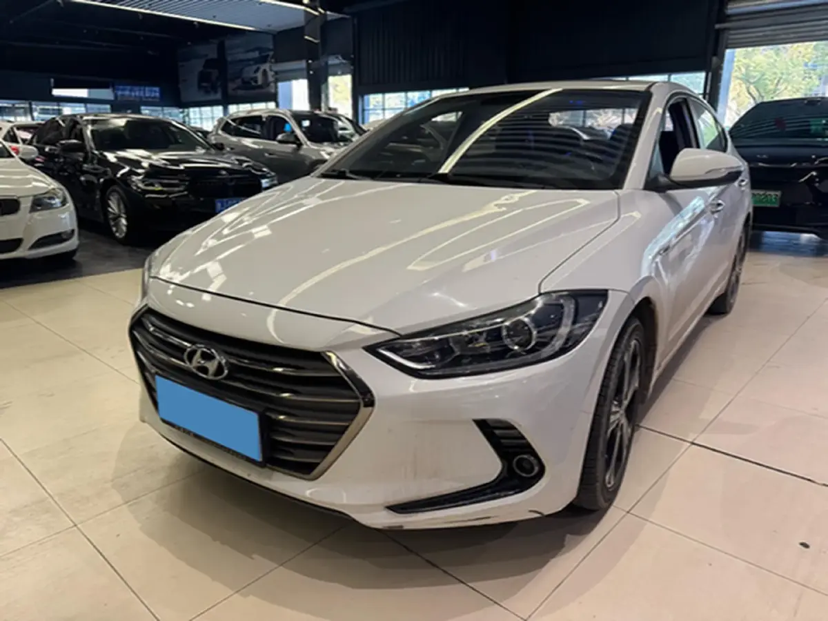 2019 Hyundai Elantra 1.4T 130HP L4 7DCT