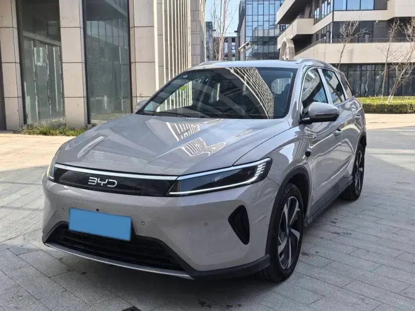 2025 BYD Sea Lion 05 DM-i 1.5L 101HP L4 E-CVT PHEV 18.3KWH