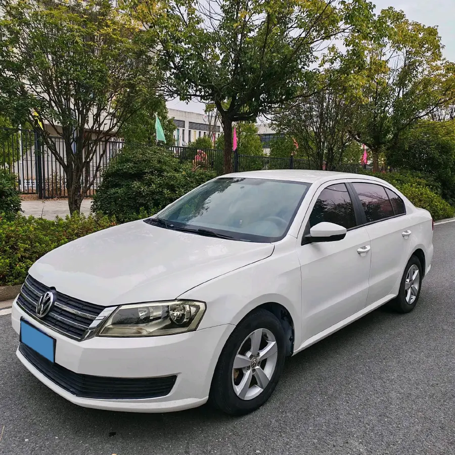 2013 Volkswagen Lavida 1.6L 110HP L4 6AT