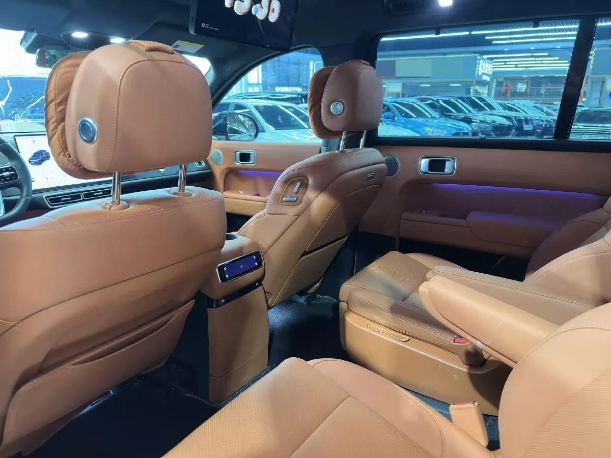 2024 Li L9 Range Extended 154HP REEV 52.3KWH,autocango,china used car exporter,china ev exporter,chinese used car exporter,chinese used ev exporter