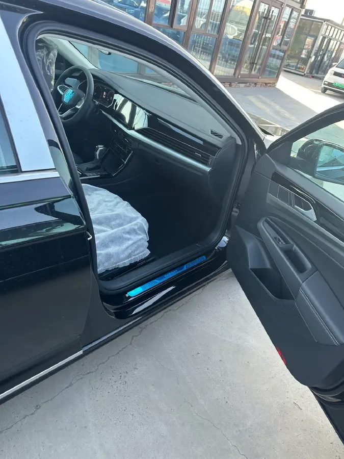 2026 Volkswagen Passat 2.0T 220HP L4 7DCT,autocango,china used car exporter,china ev exporter,chinese used car exporter,chinese used ev exporter