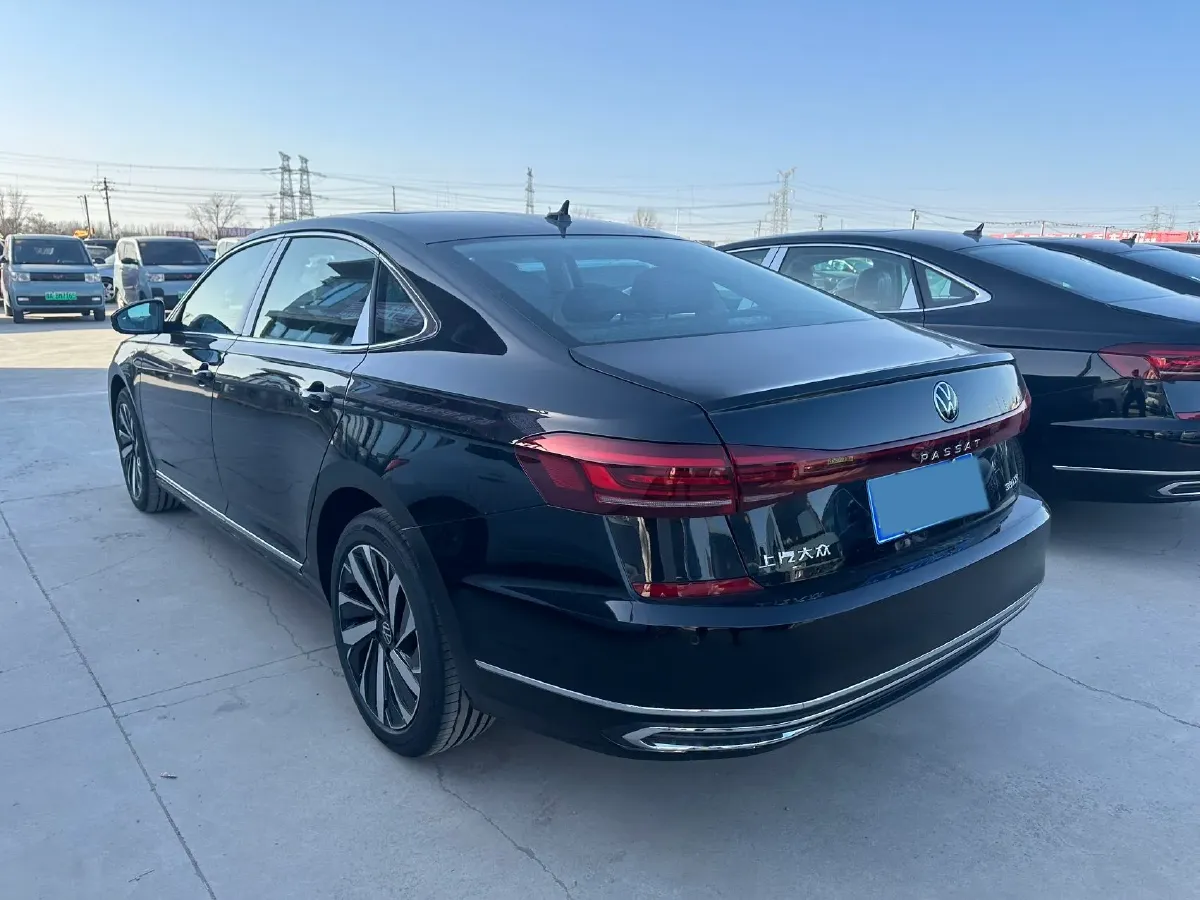 2026 Volkswagen Passat 2.0T 220HP L4 7DCT,autocango,china used car exporter,china ev exporter,chinese used car exporter,chinese used ev exporter