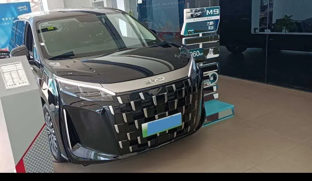 2025 BYD M9 1.5T 156HP L4 E-CVT PHEV,autocango,china used car exporter,china ev exporter,chinese used car exporter,chinese used ev exporter