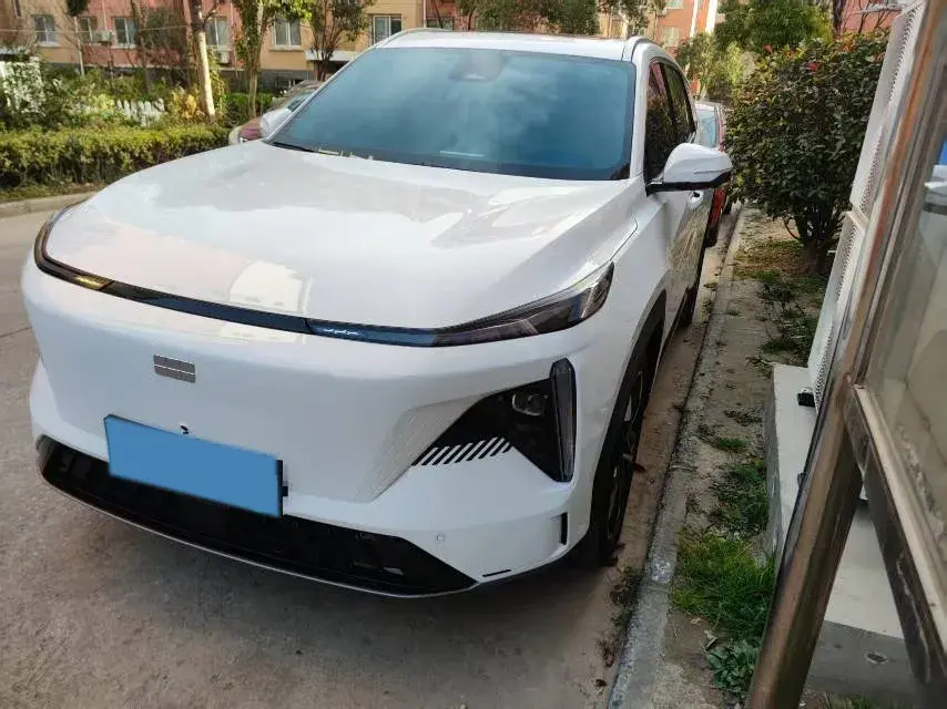 2024 Geely Galaxy L7 1.5T 163HP L4 3DHT PHEV 18.7KWH