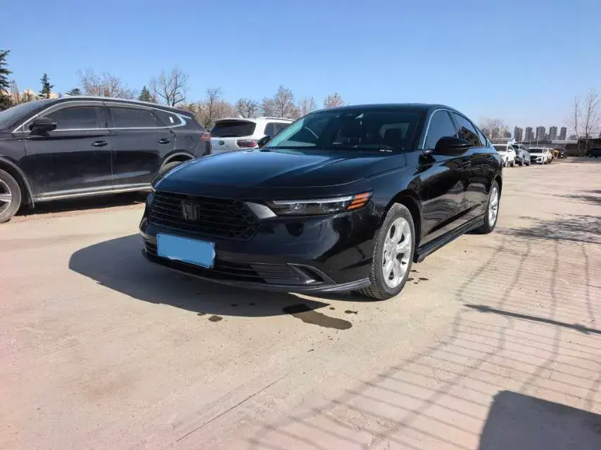 2023 Dongfeng PaLaSuo 2.0T 228HP L4 8AT