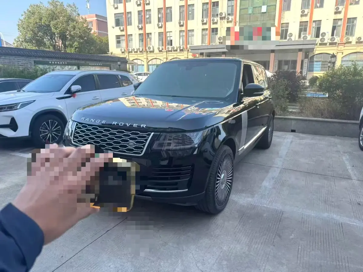 2021 Land Rover Range Rover 3.0T 400HP L6 8AT