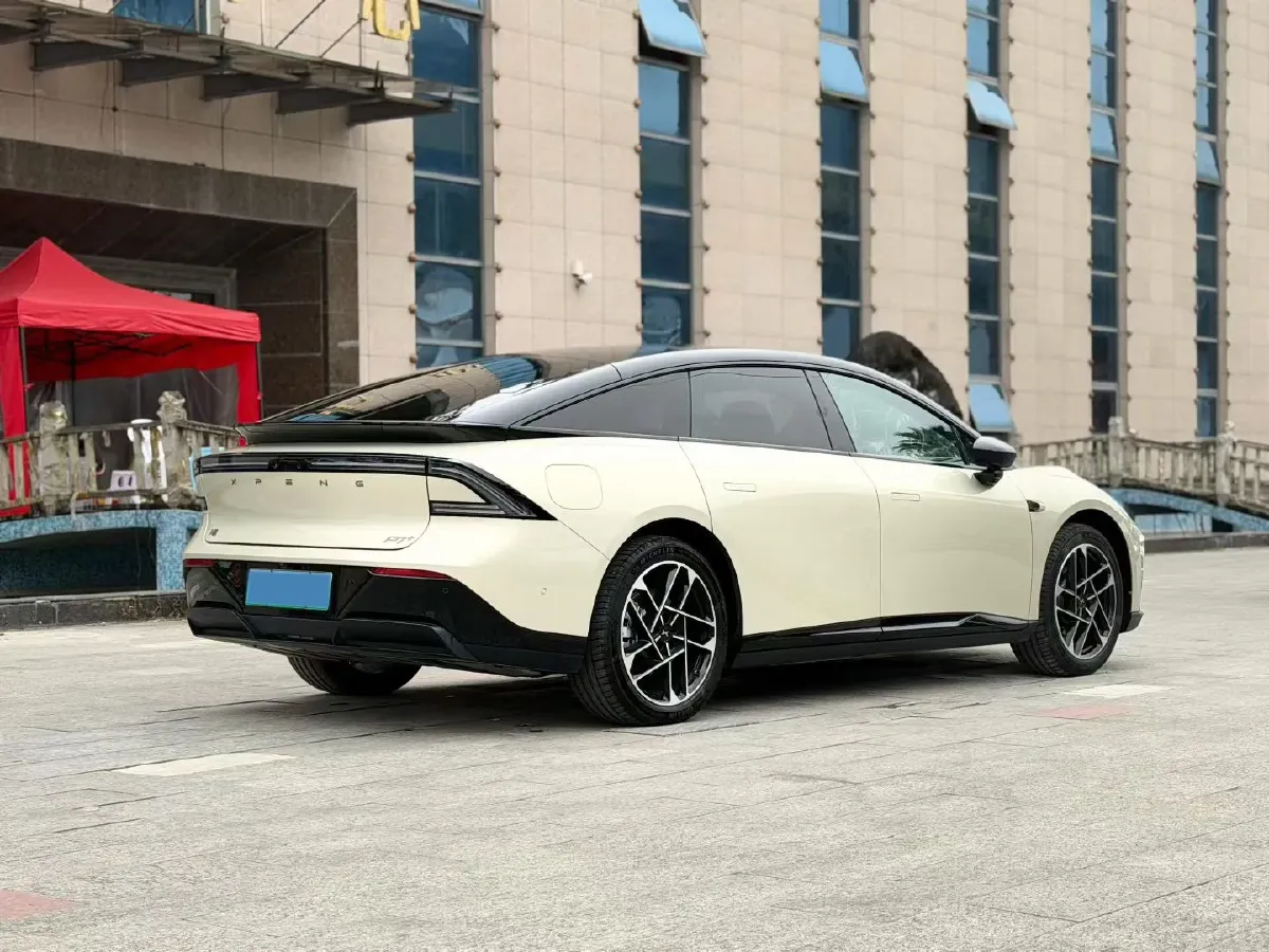 2024 Xpeng P7+ BEV 76.3KWH,autocango,china used car exporter,china ev exporter,chinese used car exporter,chinese used ev exporter