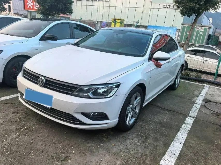 2018 Volkswagen Lamando 1.4T 150HP L4 7DCT