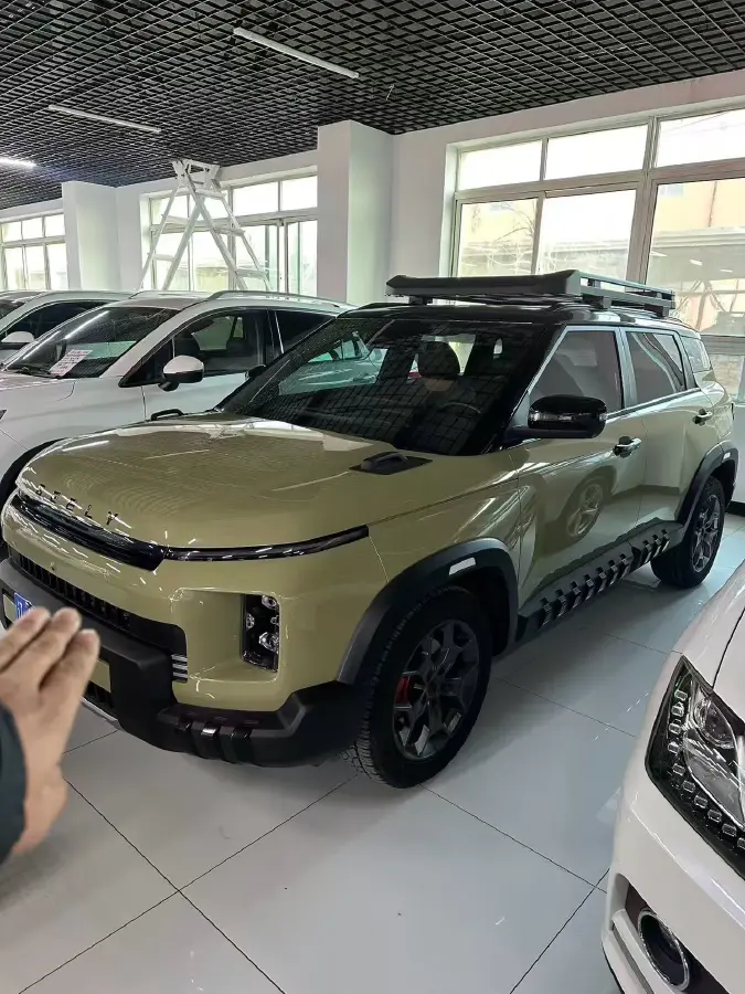 2025 Geely Cowboy 1.5T 181HP L4 7DCT