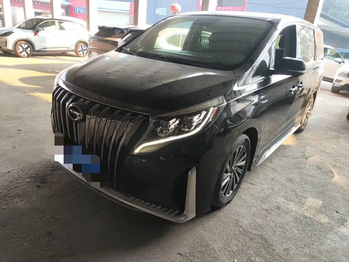 2021 GAC Trumpchi M8 2.0T 252HP L4 8AT