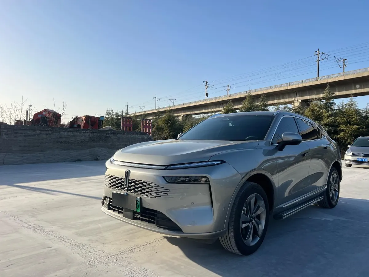2023 WEY Mocha 1.5T 156HP L4 2DHT PHEV 34KWH,autocango,china used car exporter,china ev exporter,chinese used car exporter,chinese used ev exporter