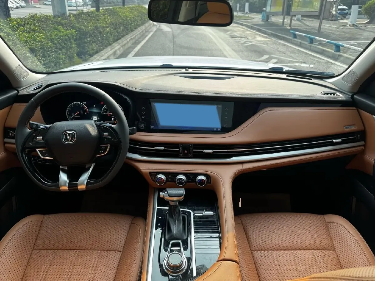 2021 ChangAn CS95 2.0T 233HP L4 6AT,autocango,china used car exporter,china ev exporter,chinese used car exporter,chinese used ev exporter