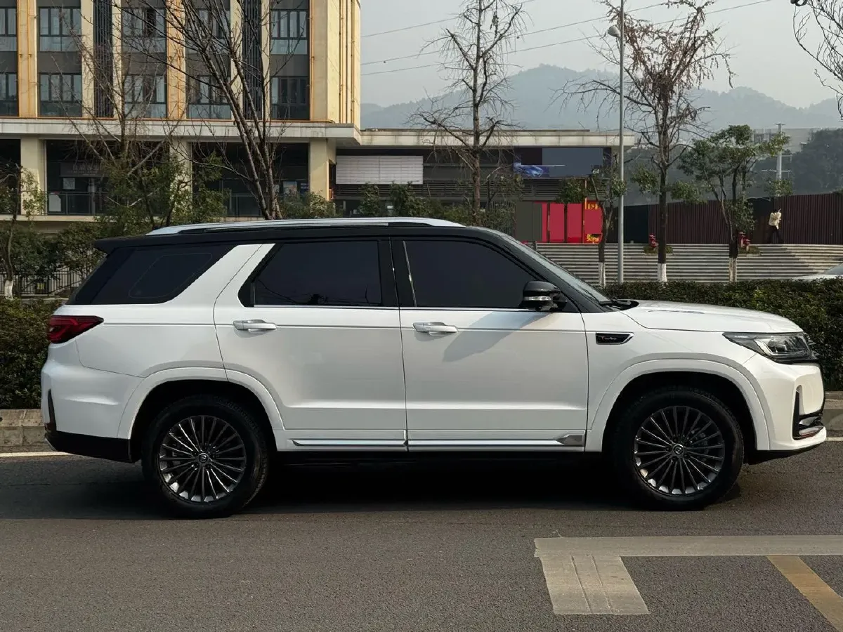 2021 ChangAn CS95 2.0T 233HP L4 6AT,autocango,china used car exporter,china ev exporter,chinese used car exporter,chinese used ev exporter