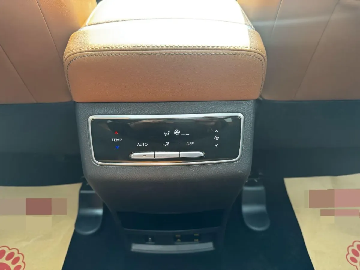 2021 ChangAn CS95 2.0T 233HP L4 6AT,autocango,china used car exporter,china ev exporter,chinese used car exporter,chinese used ev exporter