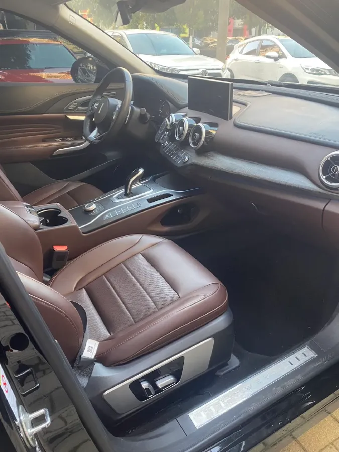 2020 WEY VV7 GT 2.0T 227HP L4 7DCT,autocango,china used car exporter,china ev exporter,chinese used car exporter,chinese used ev exporter