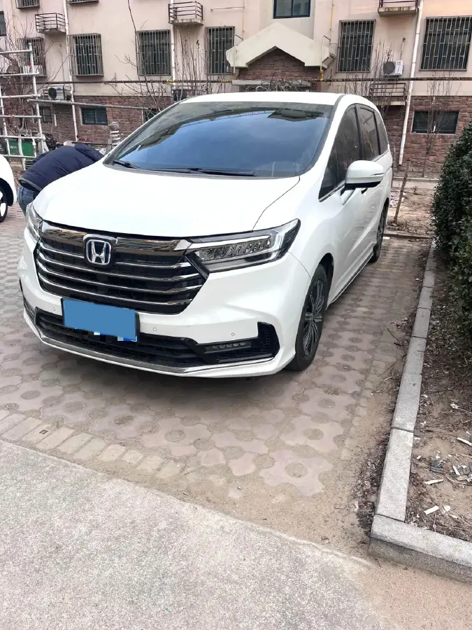 2024 Honda Odyssey 2.0L 146HP L4 E-CVT Hybrid