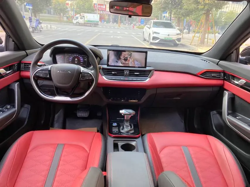 2022 DongFeng Aeolus YiXuan 1.5T 150HP L4 6DCT,autocango,china used car exporter,china ev exporter,chinese used car exporter,chinese used ev exporter