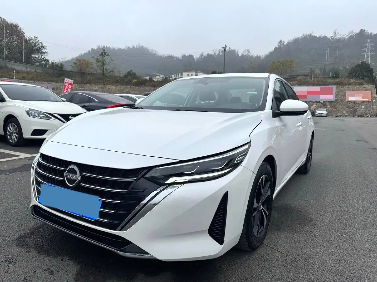 2023 Nissan Sylphy 1.6L 135HP L4 CVT