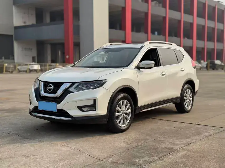 2021 Nissan X-Trail 2.0L 151HP L4 CVT