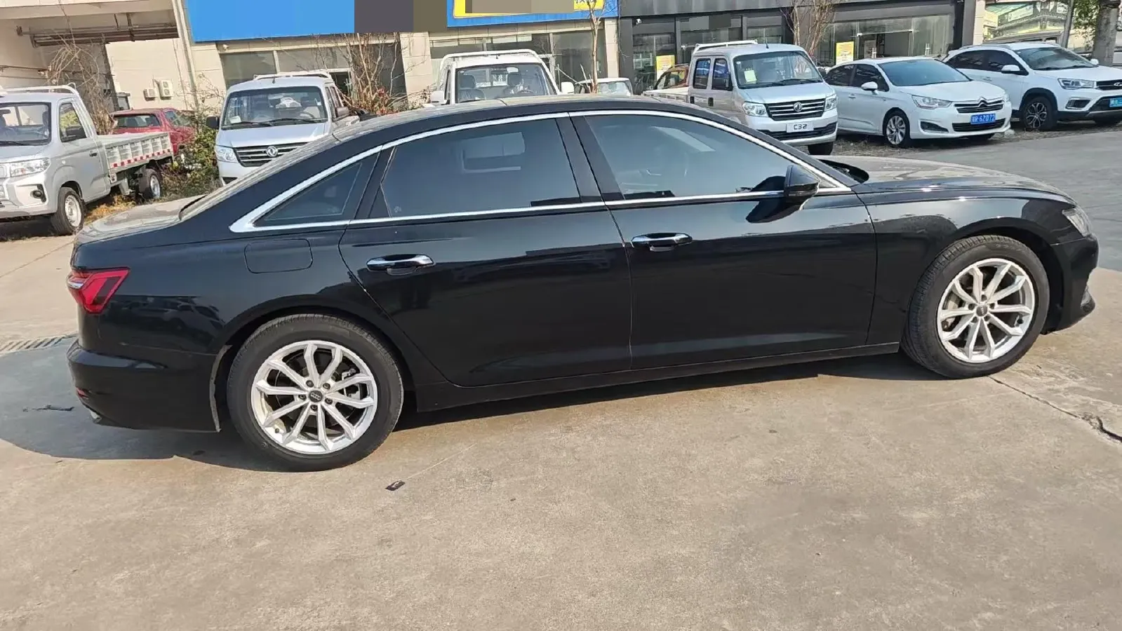 2020 Audi A6L 2.0T 190HP L4 7DCT,autocango,china used car exporter,china ev exporter,chinese used car exporter,chinese used ev exporter