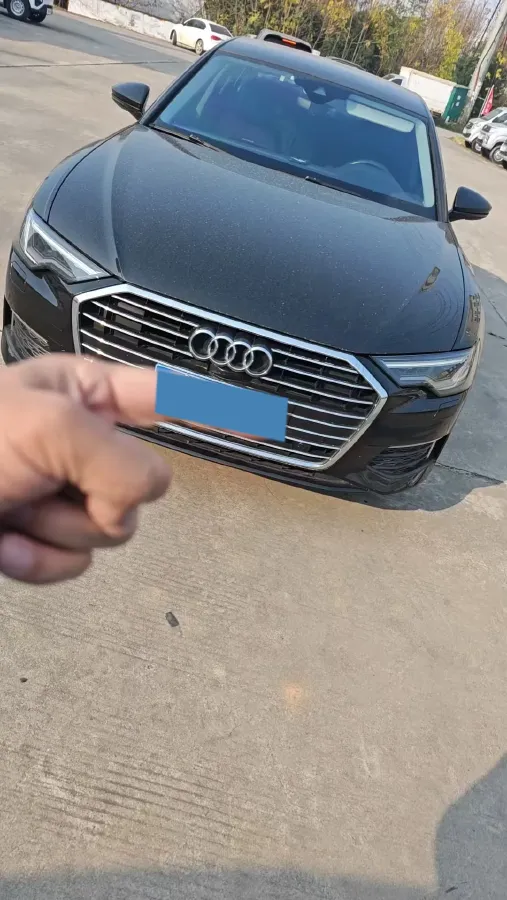 2020 Audi A6L 2.0T 190HP L4 7DCT,autocango,china used car exporter,china ev exporter,chinese used car exporter,chinese used ev exporter