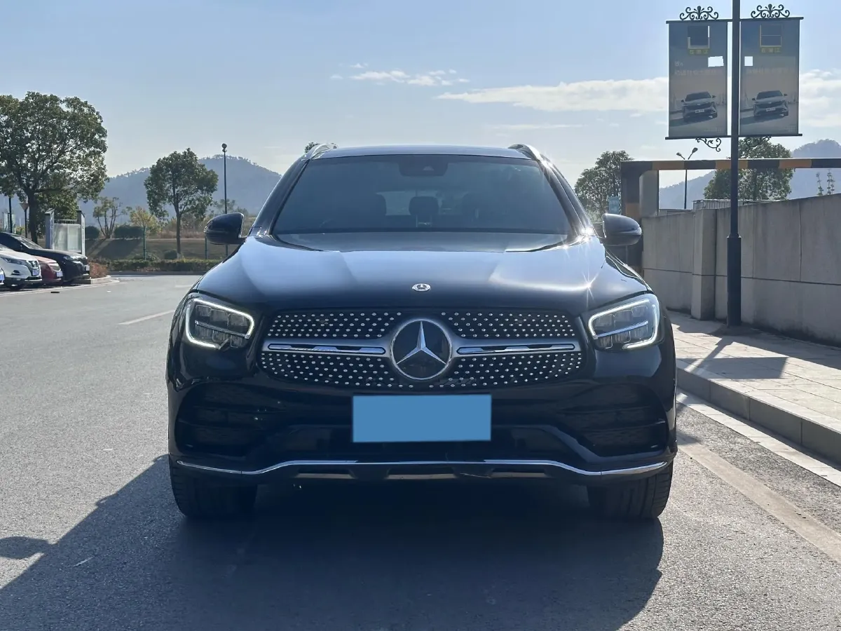 2021 Mercedes-Benz GLC Class 2.0T 258HP L4 9AT,autocango,china used car exporter,china ev exporter,chinese used car exporter,chinese used ev exporter
