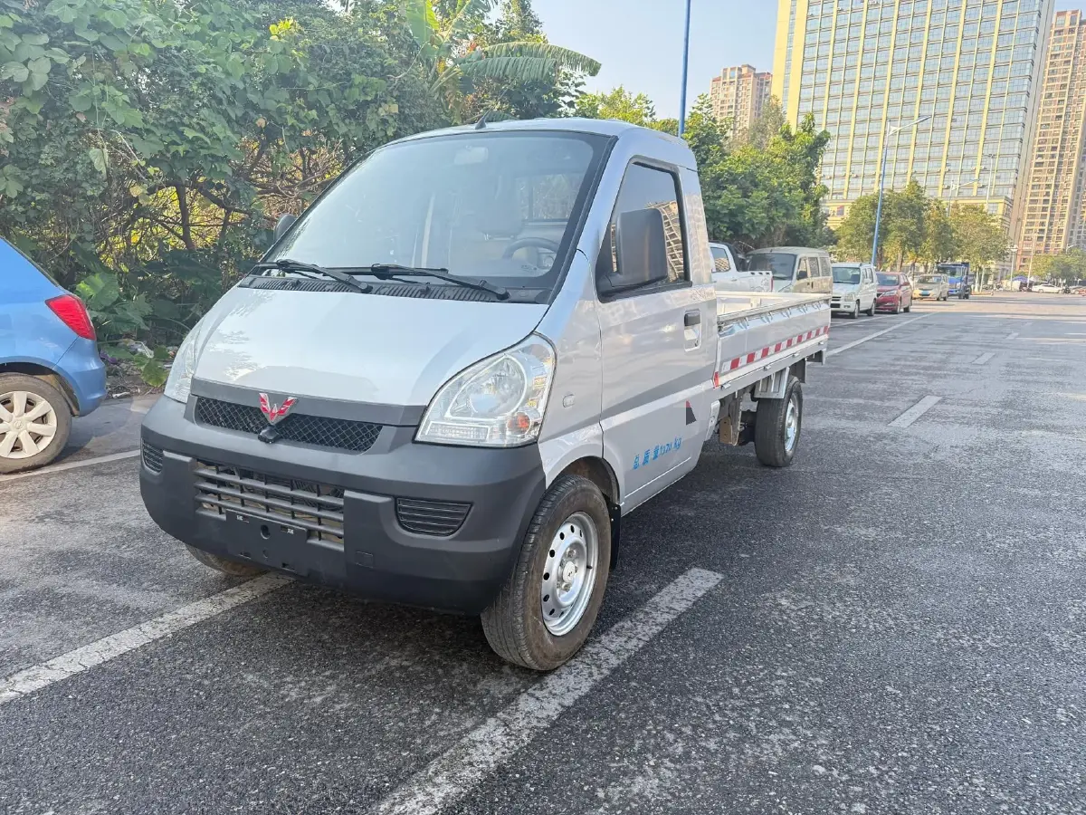 2019 WuLing HongGuang V 1.5L 105HP L4 5MT