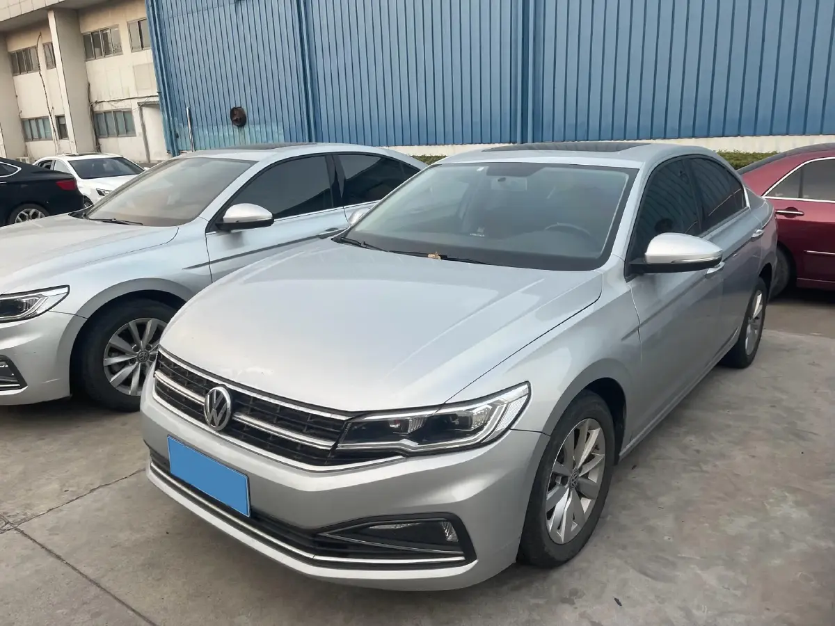 2020 Volkswagen Bora 1.5L 113HP L4 6AT
