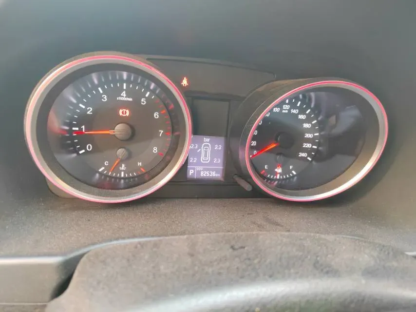 2017 Haval M6 1.5T 150HP L4 6AT,autocango,china used car exporter,china ev exporter,chinese used car exporter,chinese used ev exporter