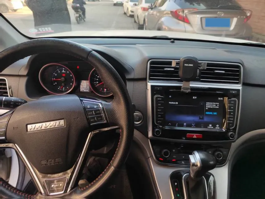 2017 Haval M6 1.5T 150HP L4 6AT,autocango,china used car exporter,china ev exporter,chinese used car exporter,chinese used ev exporter