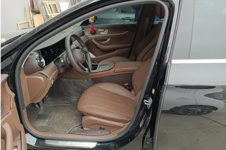 2023 Mercedes-Benz E Class 2.0T 258HP L4 9AT,autocango,china used car exporter,china ev exporter,chinese used car exporter,chinese used ev exporter