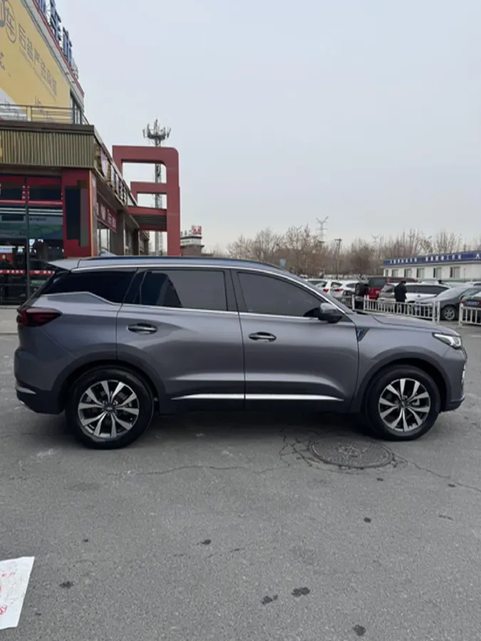 2021 Chery Tiggo 7 Plus 1.6T 197HP L4 7DCT,autocango,china used car exporter,china ev exporter,chinese used car exporter,chinese used ev exporter