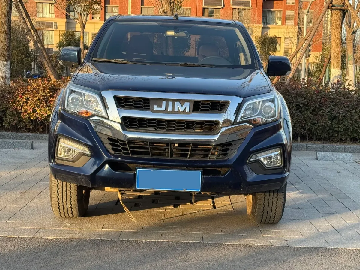 2022 Isuzu RE-MAX Jim 2.8T 120HP L4 5MT,autocango,china used car exporter,china ev exporter,chinese used car exporter,chinese used ev exporter