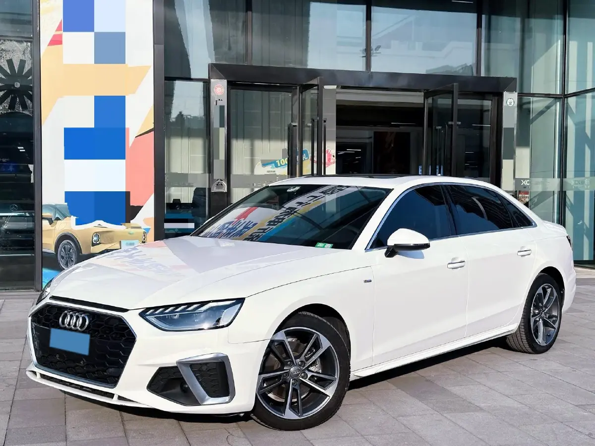 2020 Audi A4L 2.0T 190HP L4 7DCT