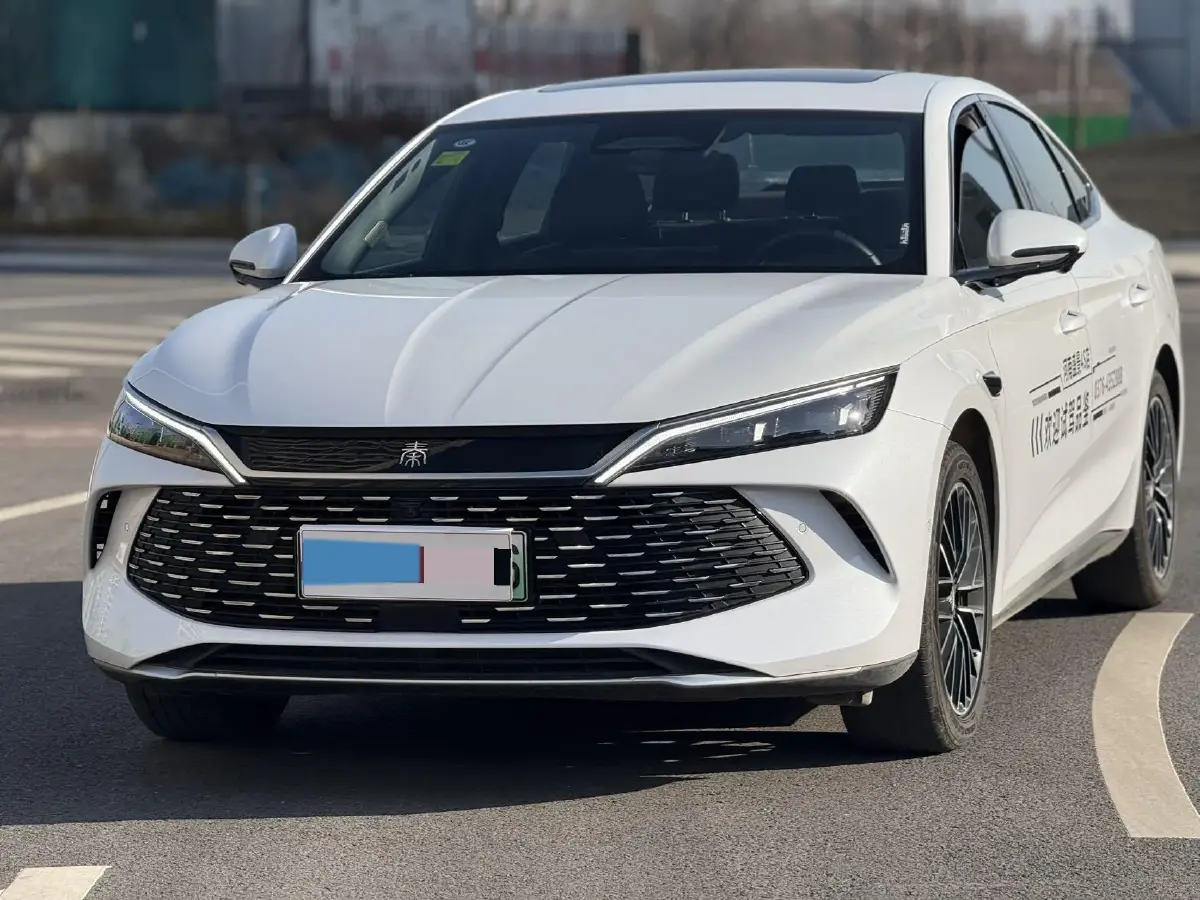 2025 BYD QinL 1.5L 101HP L4 E-CVT PHEV 15.87KWH