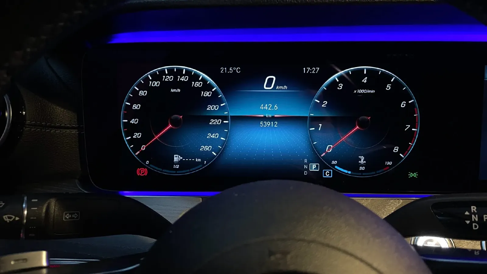 2021 Mercedes-Benz E Class 2.0T 258HP L4 9AT,autocango,china used car exporter,china ev exporter,chinese used car exporter,chinese used ev exporter