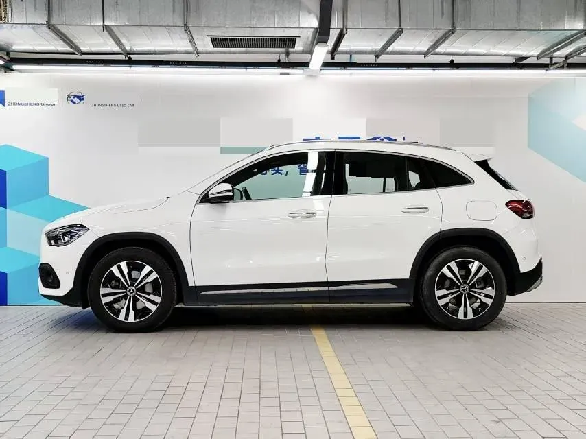 2023 Mercedes-Benz GLA Class 2.0T 190HP L4 8DCT,autocango,china used car exporter,china ev exporter,chinese used car exporter,chinese used ev exporter