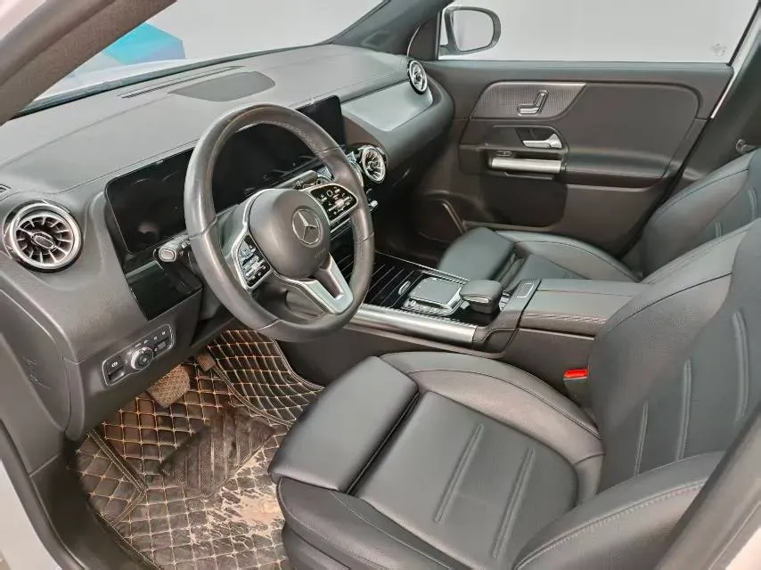 2023 Mercedes-Benz GLA Class 2.0T 190HP L4 8DCT,autocango,china used car exporter,china ev exporter,chinese used car exporter,chinese used ev exporter