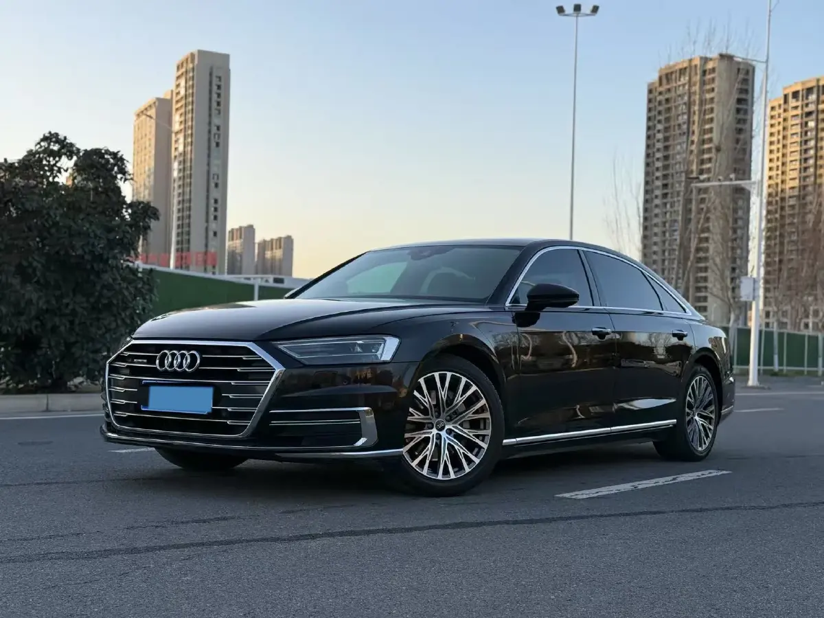 2021 Audi A8 3.0T 286HP V6 8AT
