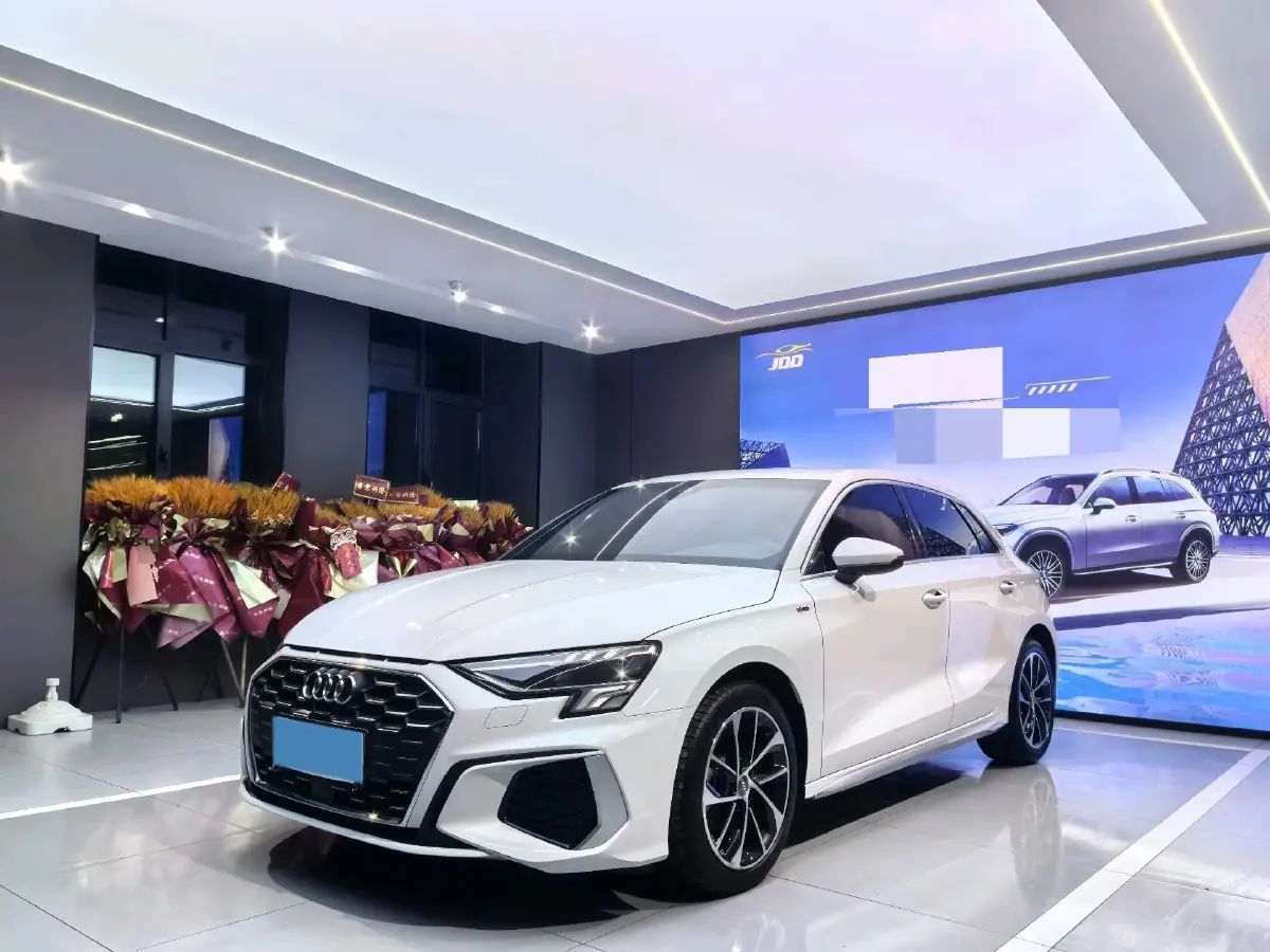 2021 Audi A3 1.4T 150HP L4 7DCT