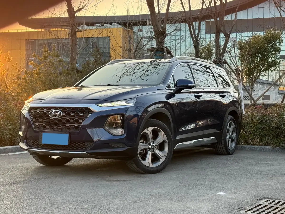 2021 Toyota RAV4 2.5L 178HP L4 E-CVT Hybrid