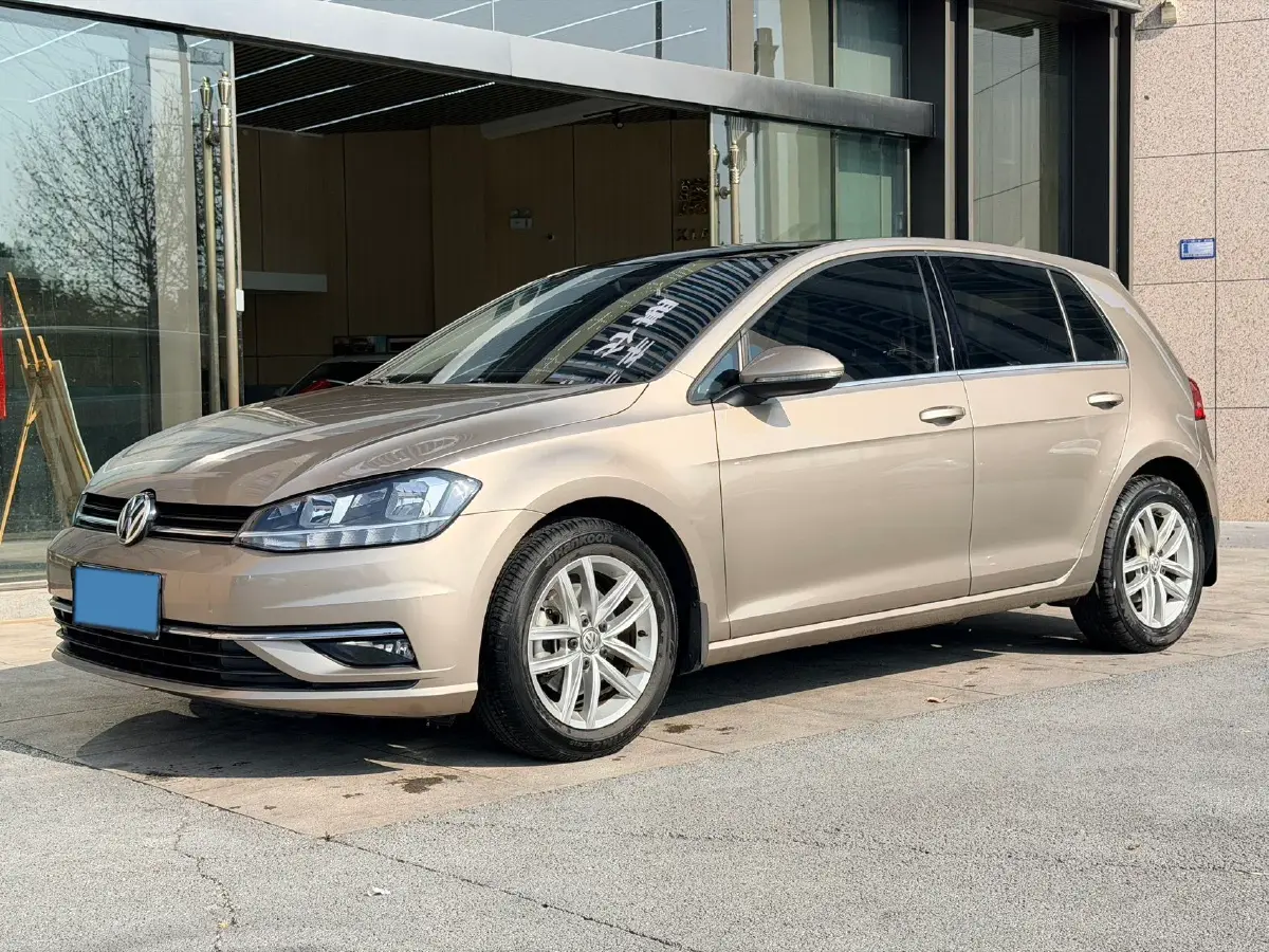 2018 Volkswagen Golf 1.6L 110HP L4 6AT