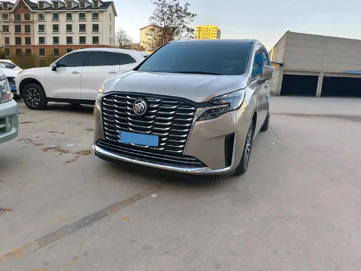 2023 Buick GL8 2.0T 237HP L4 9AT